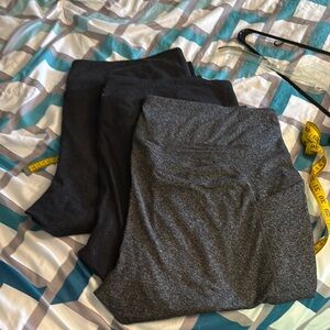 3 pairs Old Navy Cropped sweat Pants